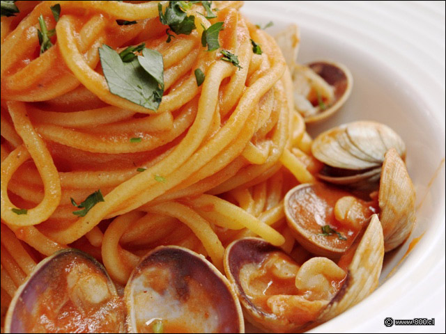 Los sabrosos Spaguetti alla vongole de Signore - Signore Pizza